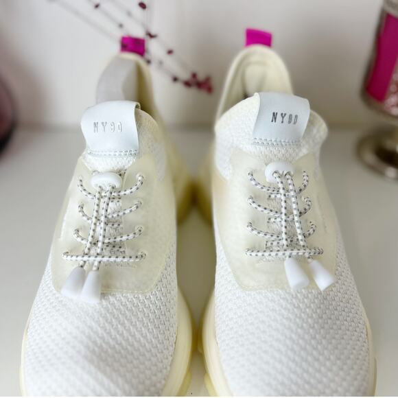 Steve Madden Myles Low Top Chunky Heel Athletic Sneakers White Size 8.5M NWB - Picture 16 of 16